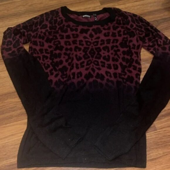Karl Lagerfeld Sweater - Picture 1 of 5